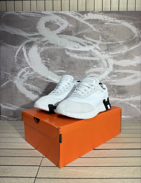 Hermes Trainer Bouncer White