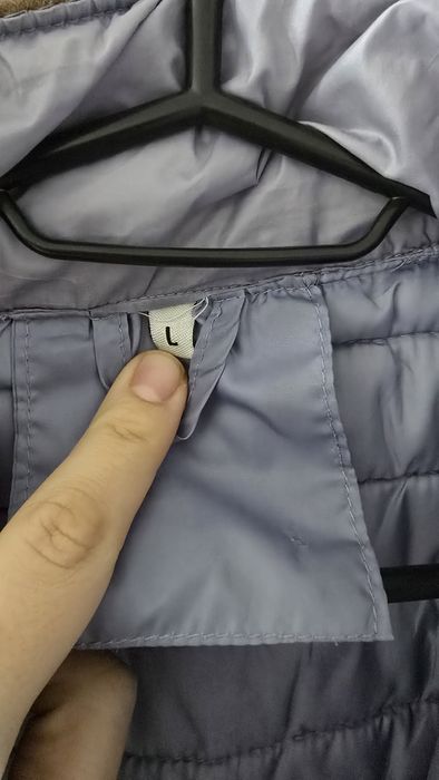 Шушлякови якета в черно и лилаво.