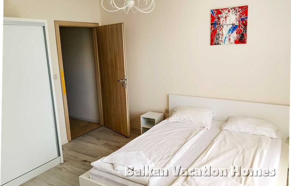 Тристаен апартамент с морска гледка във Varna Southbay Residence