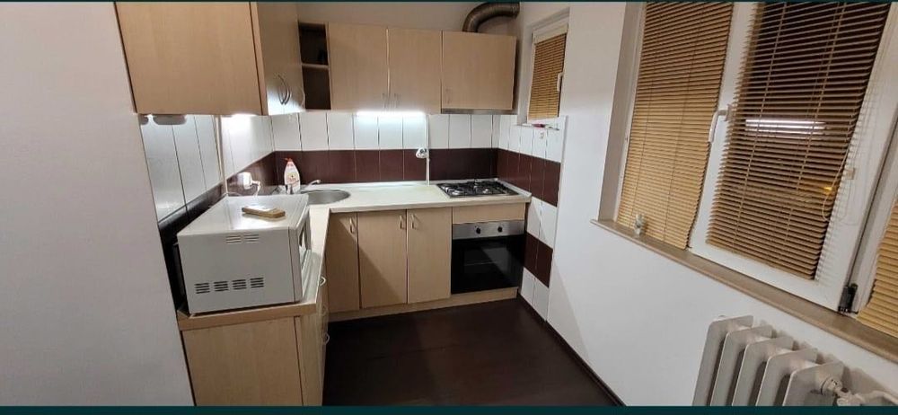 Proprietar, inchiriez apartament 2 camere