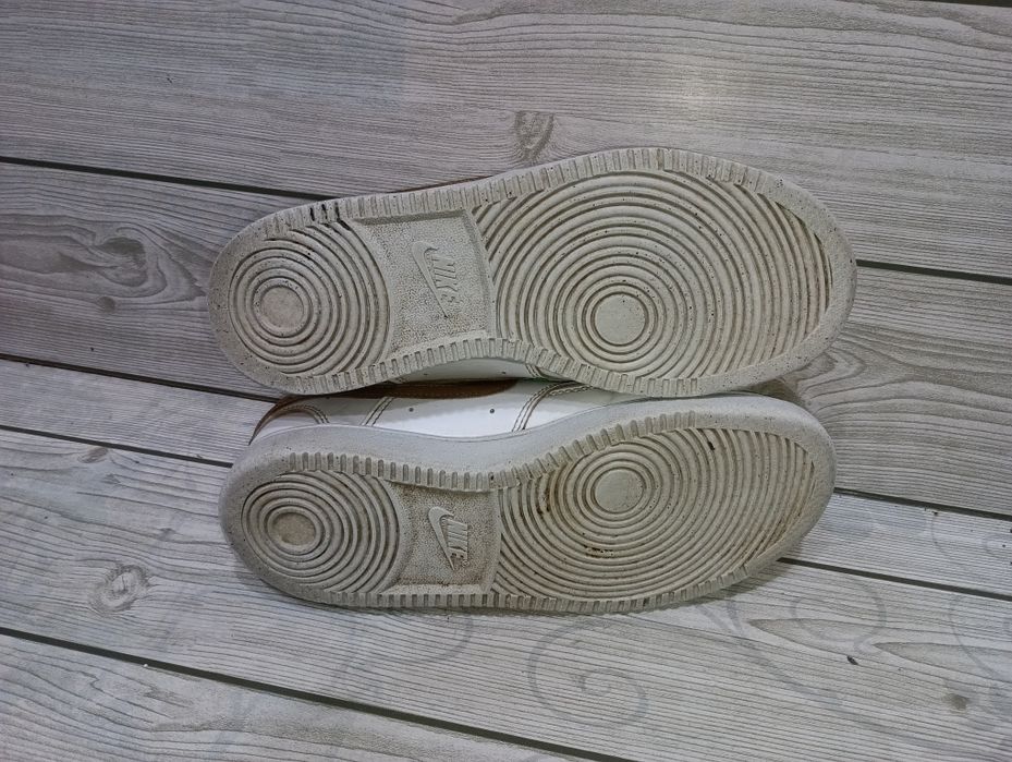 Nike Vision N 37,5 кожени
