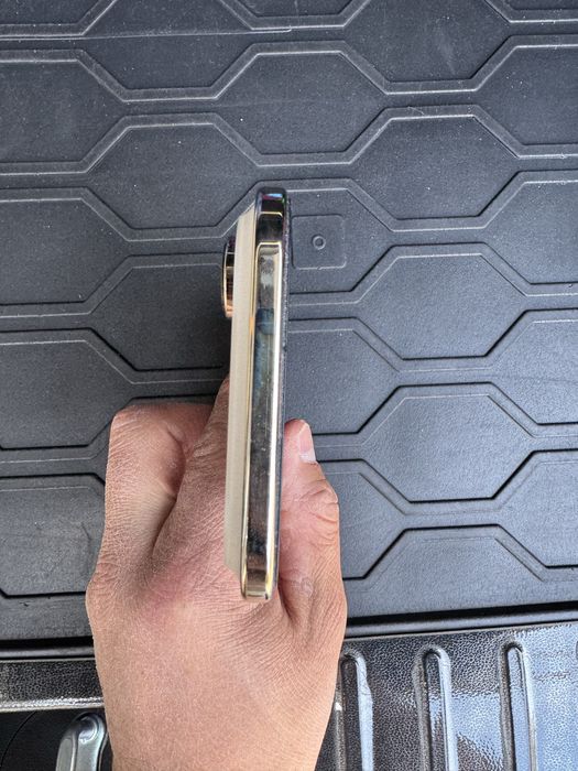 Продаи iphone 17 air
