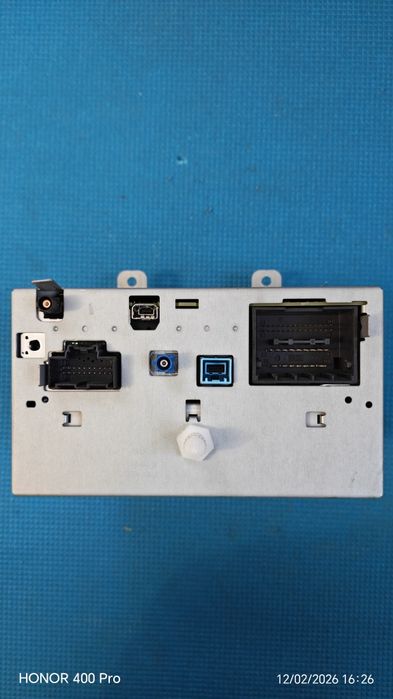 Vând navigație cd 500 Opel Astra j perfect funcțională.