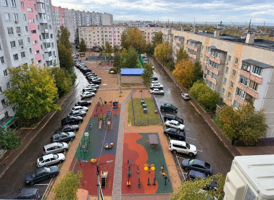 Продам трёх комнатную квартиру