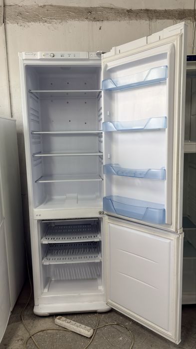 Холодильник БИРЮСА