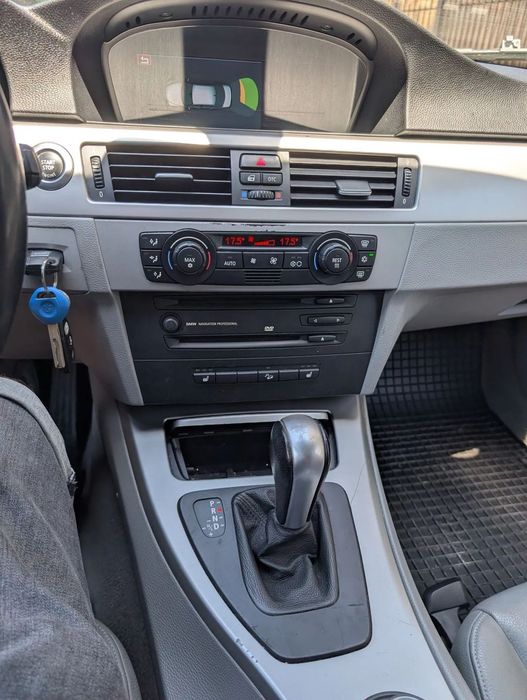 BMW Seria 3 BMW 330xd E90 3.0 Diesel 231CP | xDrive | Automat | Piele