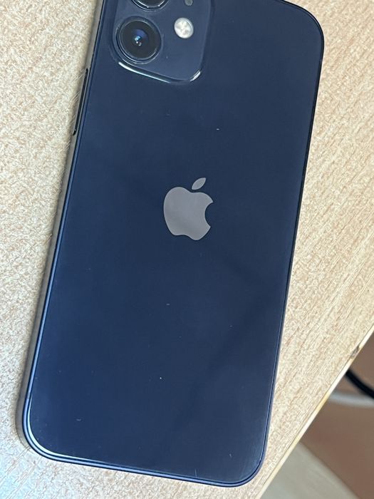 Iphone 12 mini черен