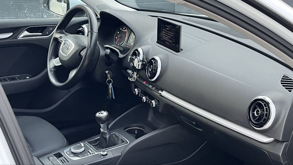 Audi A3 -2014 /1.4TFSI 122 CP / Panorama / Navi / Led