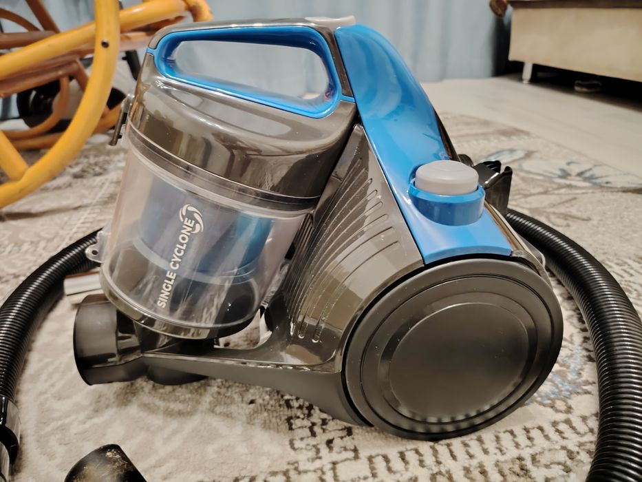 Пылесос Midea 15K