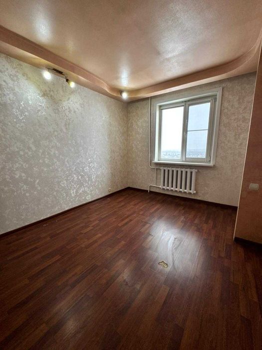 Продам двухкомнатную квартиру