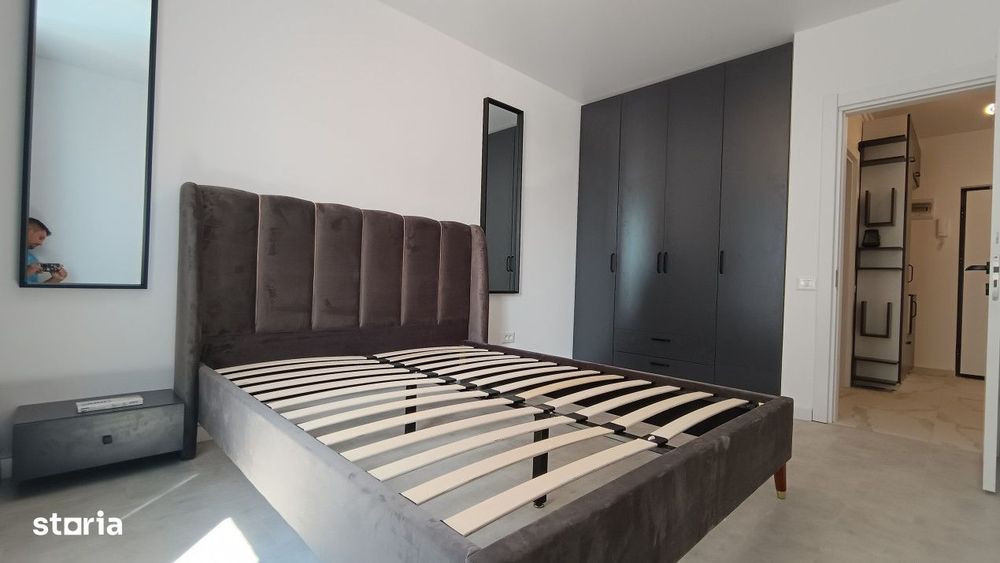 Dezvoltator/ Apartament 3 camere Militari Residence