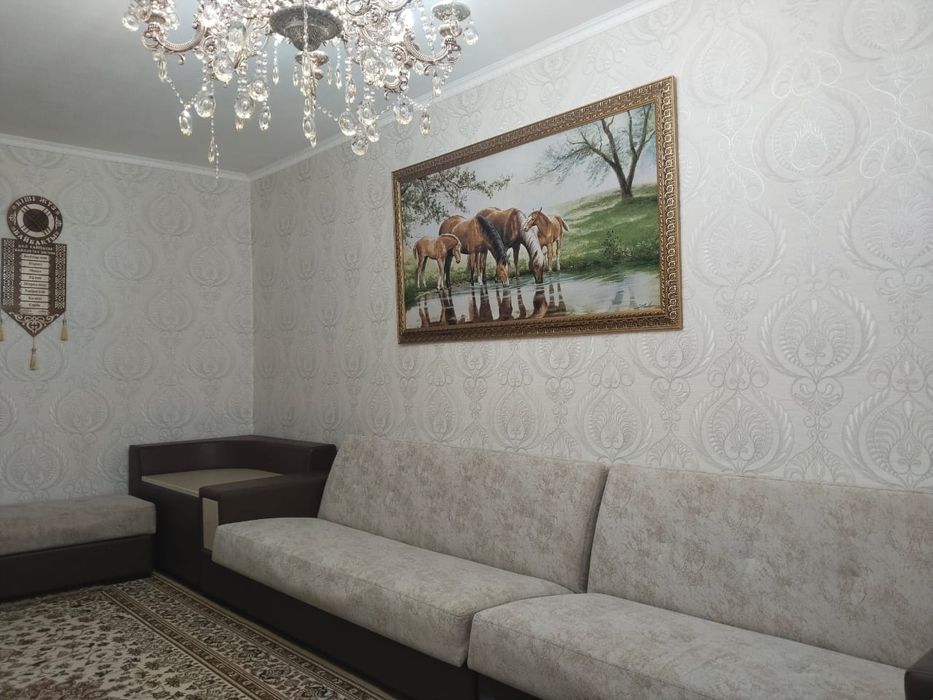 Продам диван угловой