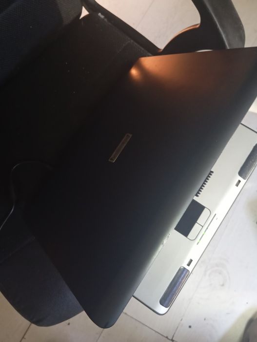 Ноутбук Toshiba на window 7