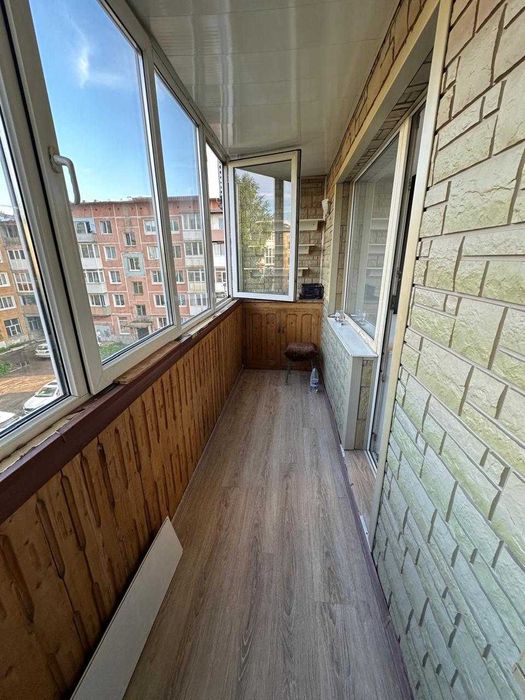 продам 3х комнатную  квартиру
