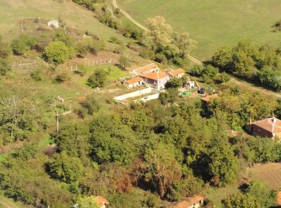 Продава се Къща в Карнобат - 100 кв.м за 700 €/кв.м - Снимка #17