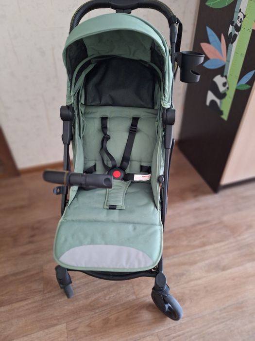 Продам детскую коляску