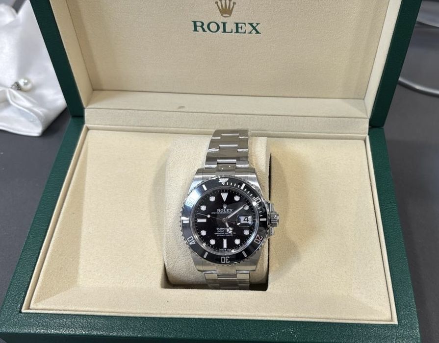 Часы Rolex Submariner Date 41mm Ref 126610LN