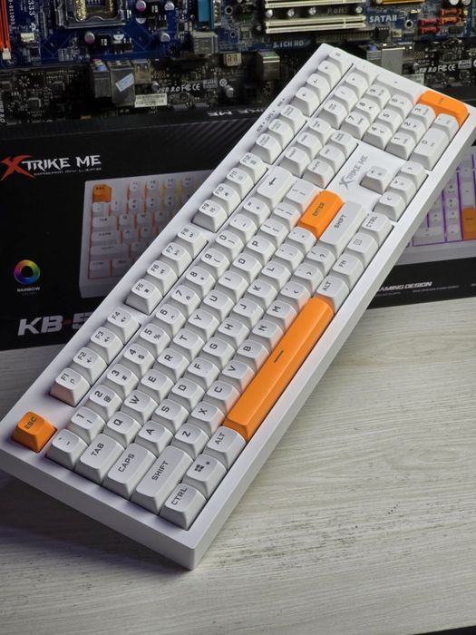 Игровая клавиатура Xtrike KB512