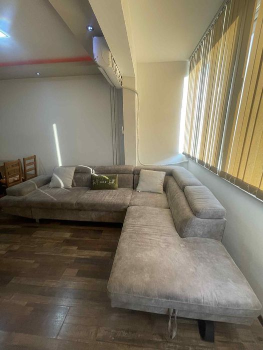 Ъглов разтягащ се Диван