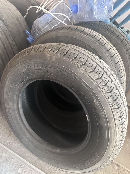 Шина покрышка 215 70 r15c