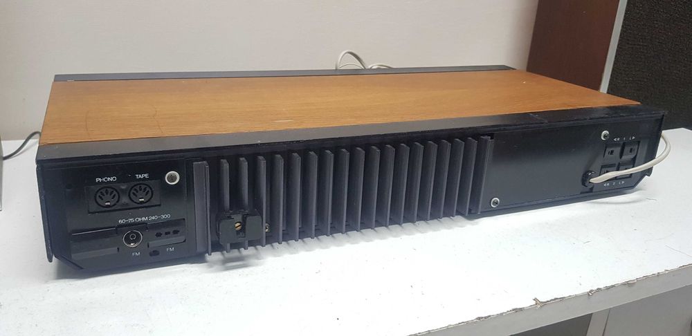 Beomaster 1100 Amplificator Teak - Jacob Jensen - Bang & Olufsen