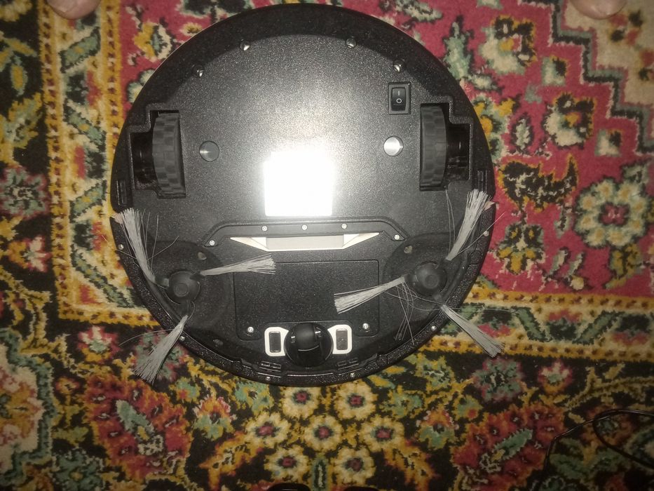 Пылесос робот продаю