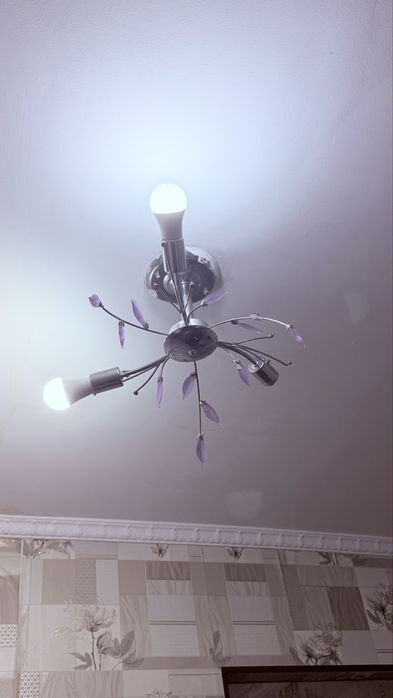 Продам две Люстры за 5500тг!!!