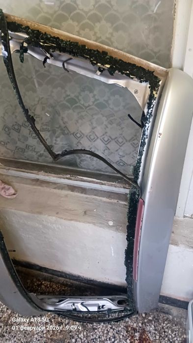 Капак за ауди а4 б6 комби