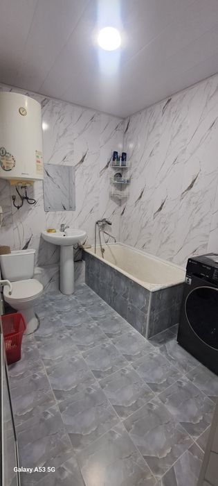 Samarqand shaxar Frunze kuchasida 2 xonalik kvartira oilaga ijaraga be