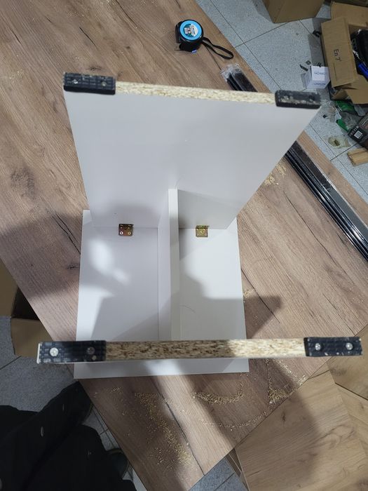 Табуретка прочная (новая)