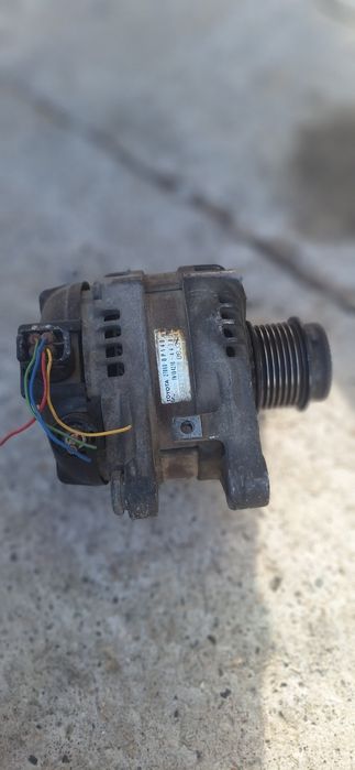 Генератор на Тойота 3,5