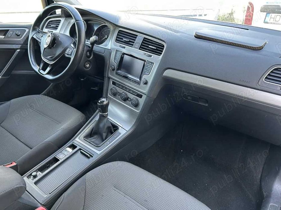 Golf VII din 2014 avariat de vanzare