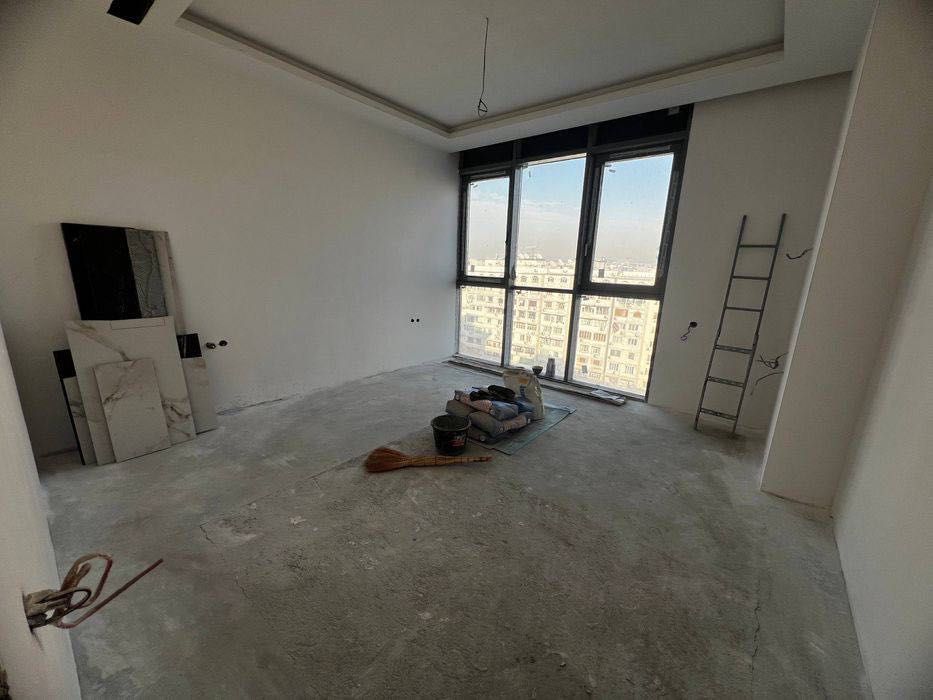 Mirabad Avenue Продается 2 комнатная квартира коробка Гостиница Россия