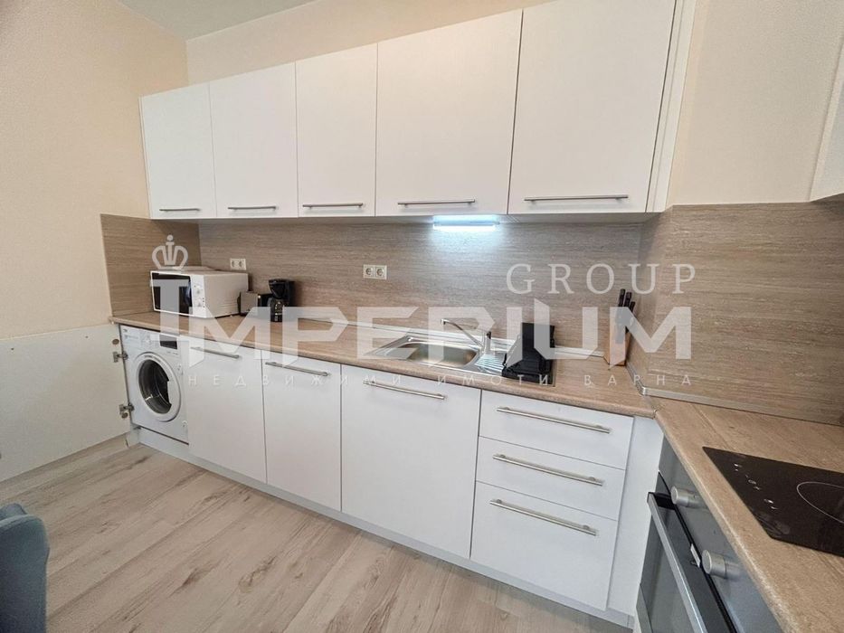 Дава се под наем Двустаен апартамент в Варна, Аспарухово - 65 кв.м за 612 € - Снимка #3