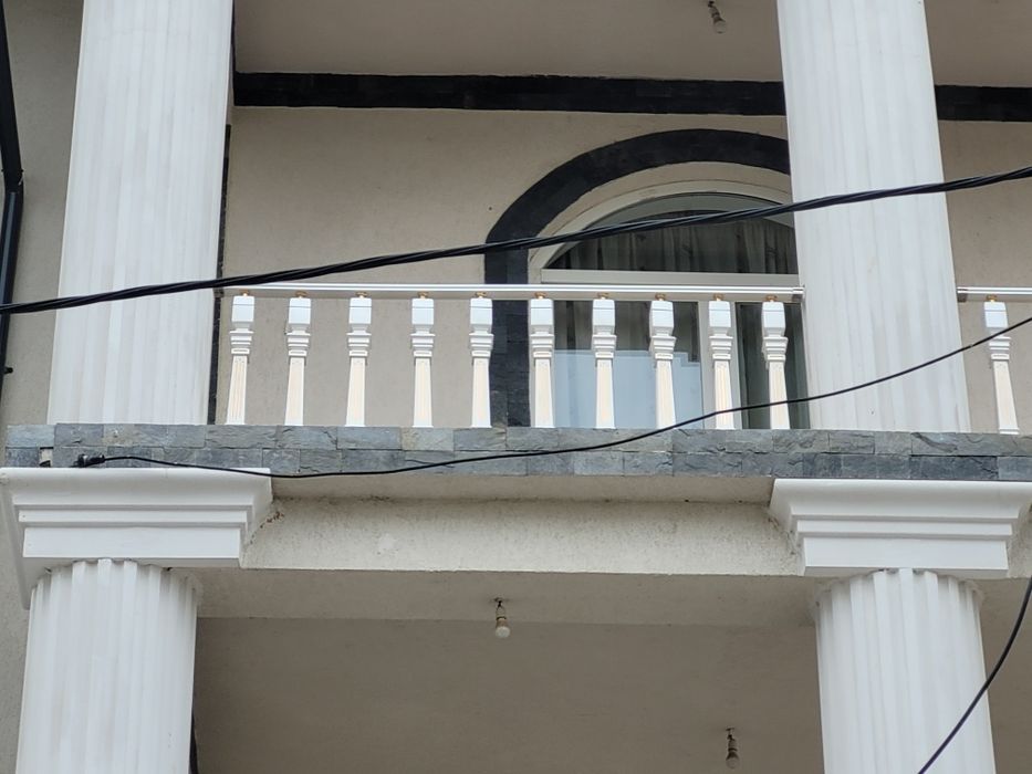 Balustrada din polimer si fier forjat