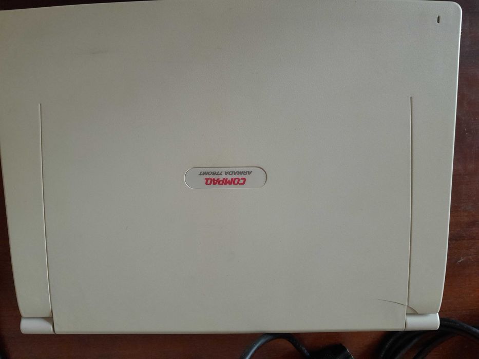 Лаптоп Compaq Armada 7750MT