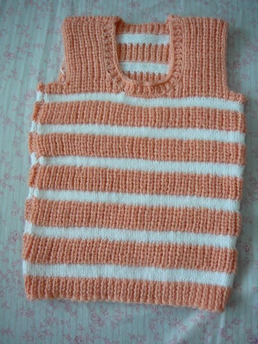 Много ръчно плетени НОВИ блузи с дълъг ръкав ръст 98-110 см.