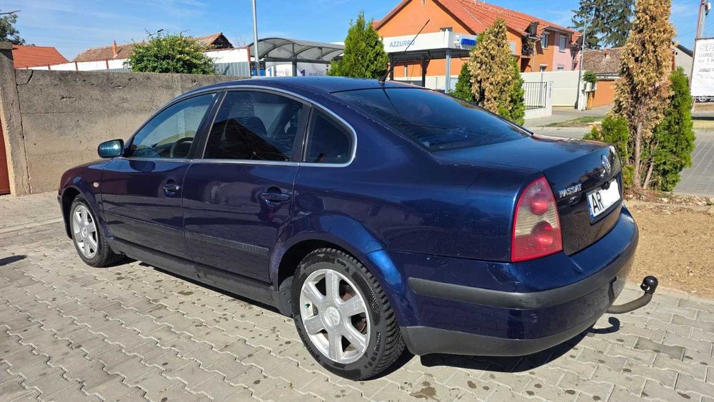 VOLKSWAGEN Passat 2002 — imagine 2