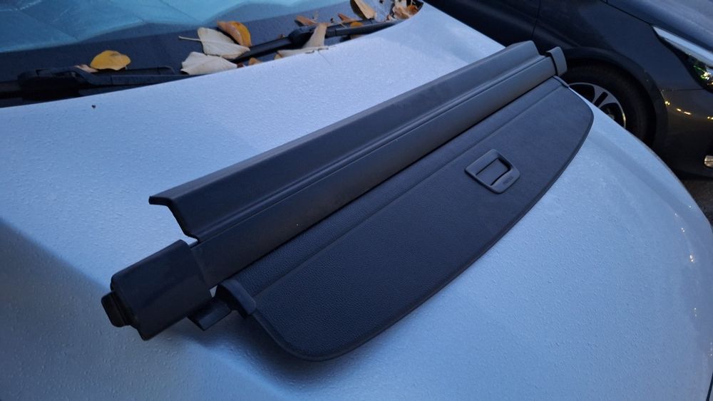 Задна щора за багажник VW Пасат