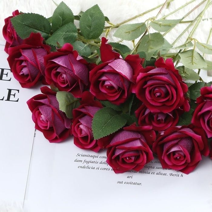 Искусственные розы