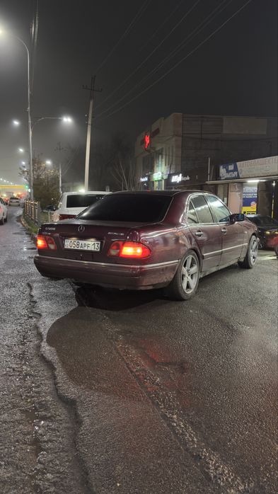 Мерседес титанка