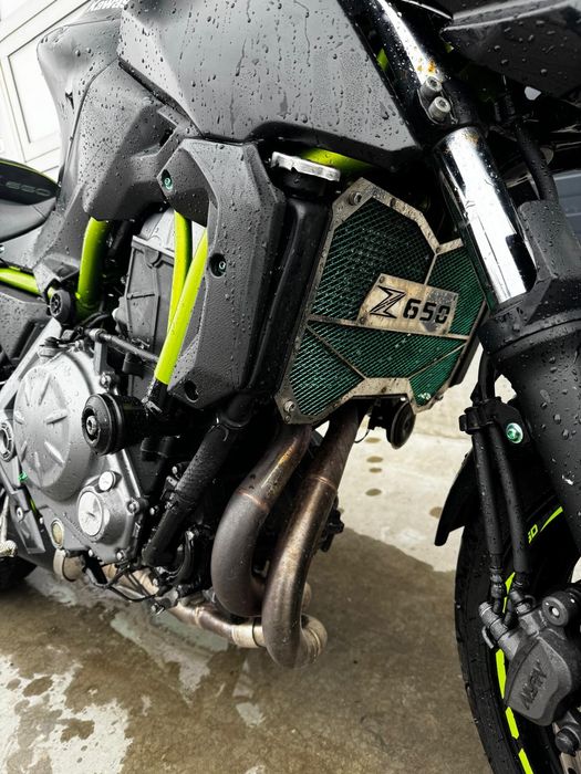 Kawasaki z650 35kw A2 Abs naked (nu hornet,mt,cbr,cb,a1)