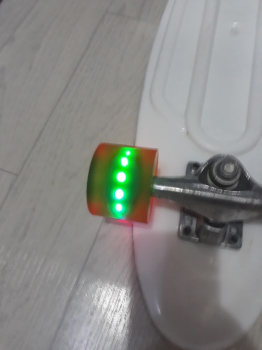 Скейтборд, пенниборд