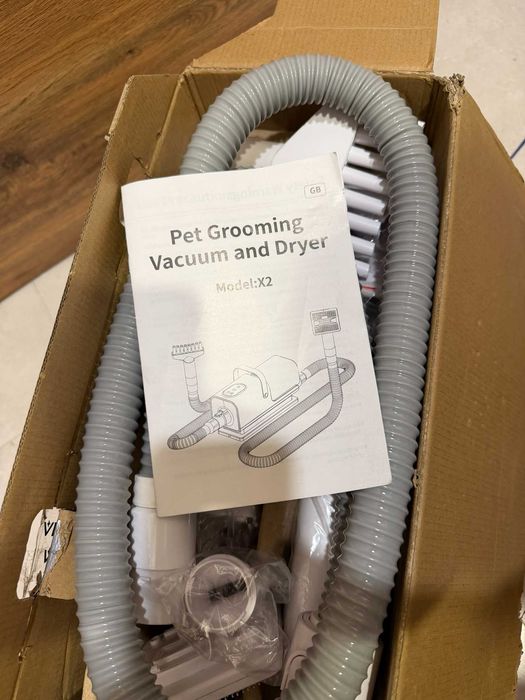 Прахосмукачка, сешоар груминг за животни 8 в 1