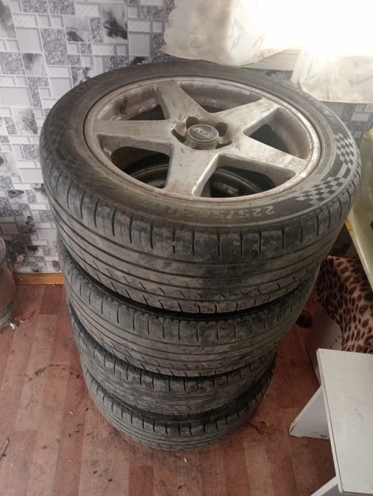 Шины с дисками летние