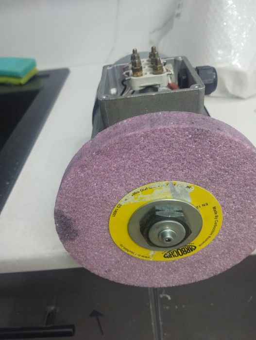 Vand motor trifazat Motovario TS63B2, 0.25 kW