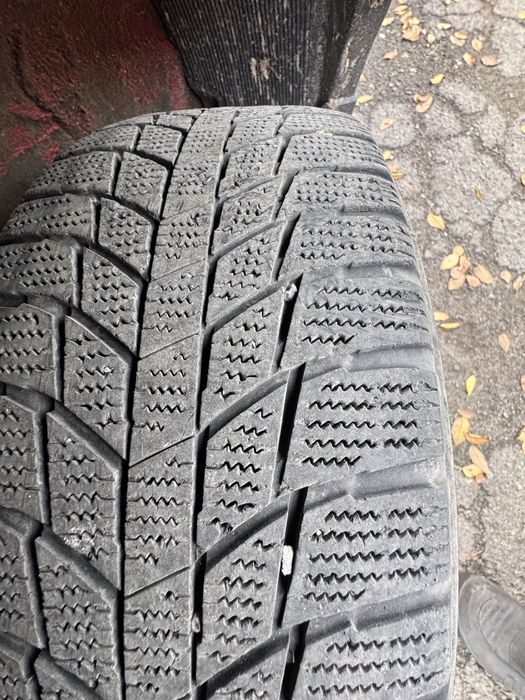 Резина зимняя 195/55/16