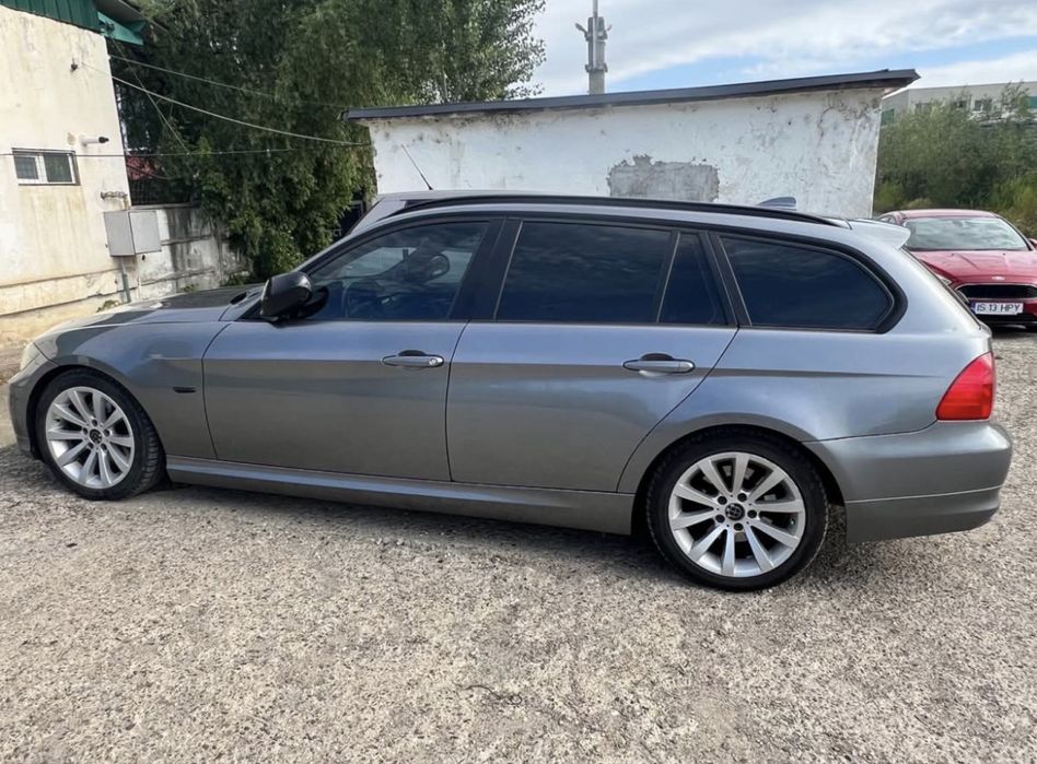 BMW e91 320d automat