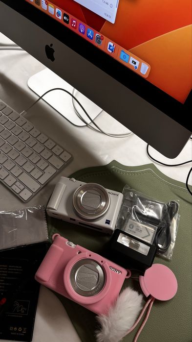 Sony Zv1 + Вспышка Godox im30 + чехол в подарок