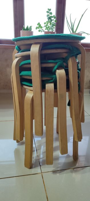 Табурет Zeta, круглые стулья